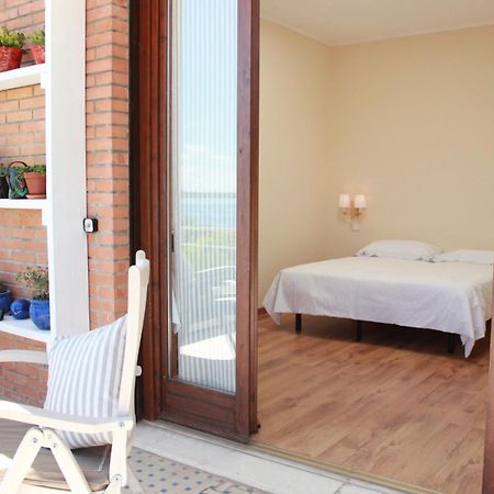 Dal Generale Hotel Moniga del Garda Ngoại thất bức ảnh