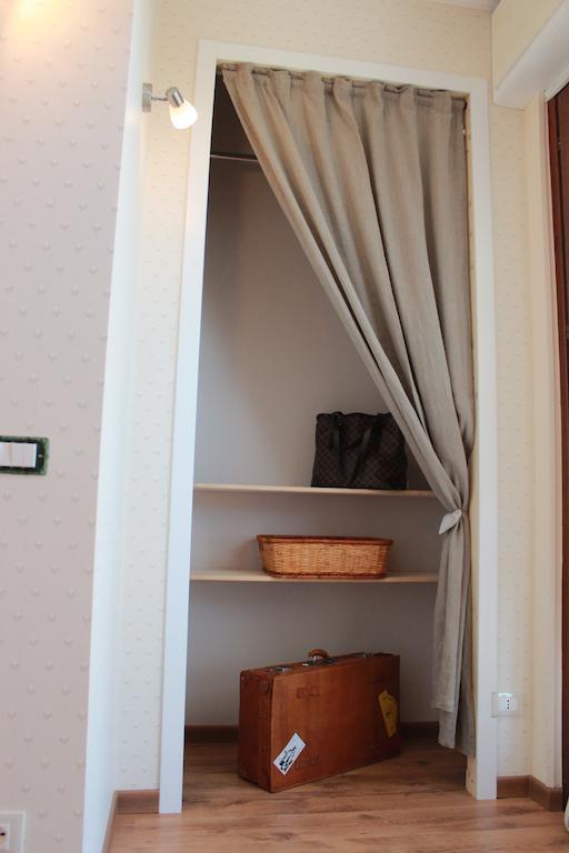 Dal Generale Hotel Moniga del Garda Phòng bức ảnh