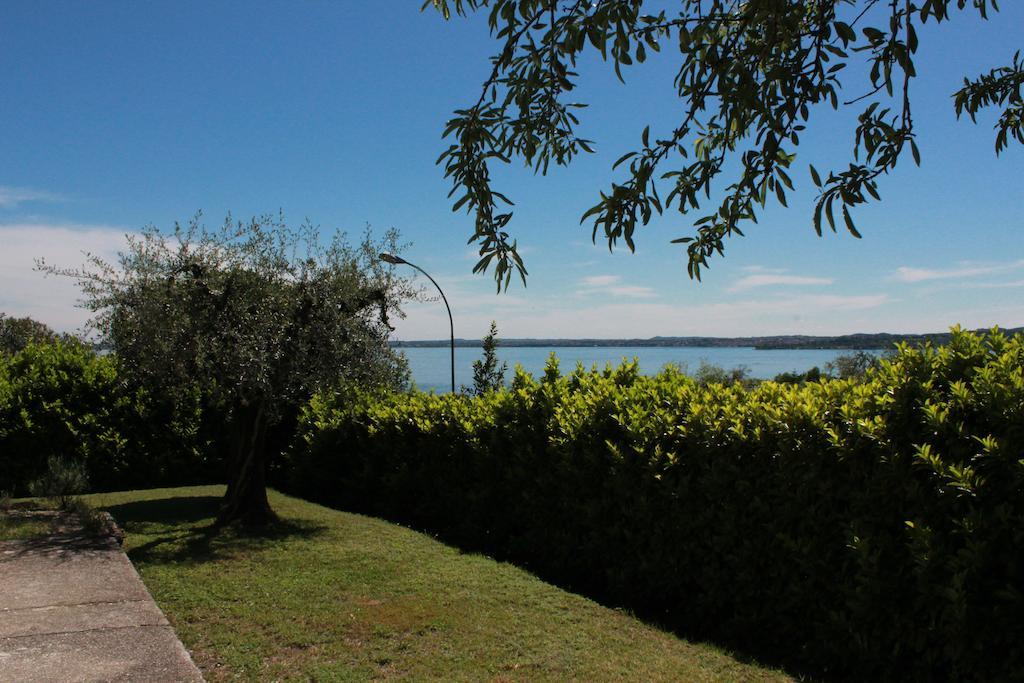 Dal Generale Hotel Moniga del Garda Ngoại thất bức ảnh
